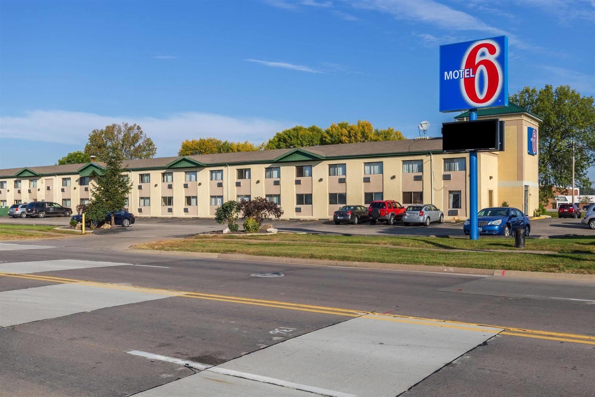 Motel 6-Moline, Il Eksteriør bilde