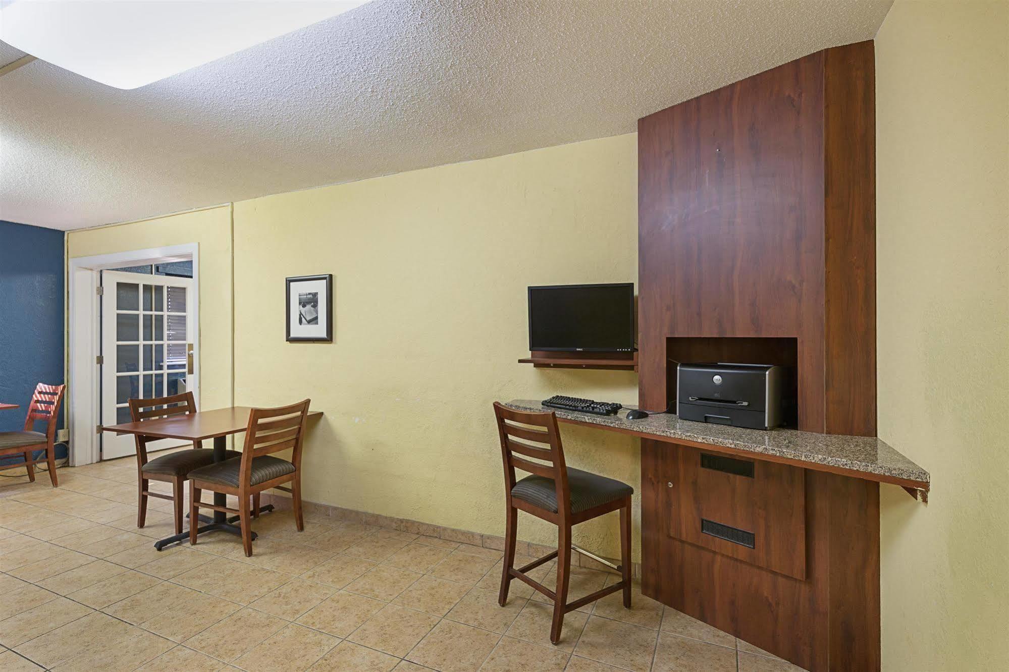 Motel 6-Moline, Il Eksteriør bilde
